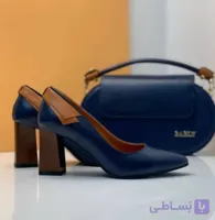 كفش مجلسي زنانه با جنس رويه ي چرمي و پاشنه ي طرح چوب هفت سانتي
