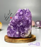سنگ راف آمیتیس برزیل کریستال براق همراه با لایه عقیق قهوه ای ۱۳۲ گرمی