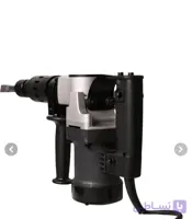 چکش تخریب ویوارکس مدل VR1250-DH ظرفیت ۶ کیلوگرم یه شکستگی جزی کنار جعبه