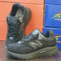 کفش کتانی زنانه نیوبالانس 990 رنگ مشکی