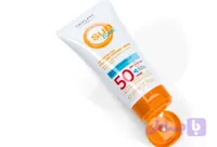 کرم ضد آفتاب قوی سان زون اوریفلیم با spf 50 مناسب انواع پوست