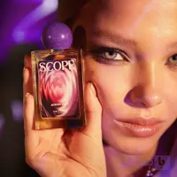 عطر اسکوپ بنفش فانتزی درخشان اوریفلیم