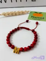 دستبند سنگ طبیعی مرجان با پلاک سه‌بعدی استیل (حروف انگلیسی)