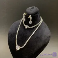 نیم ست استیل ام سی نگین‌دار با آبکاری رادیوم، رنگ ثابت، ضدحساسیت و نگین‌های پایه‌کاری شده ضد ریزش