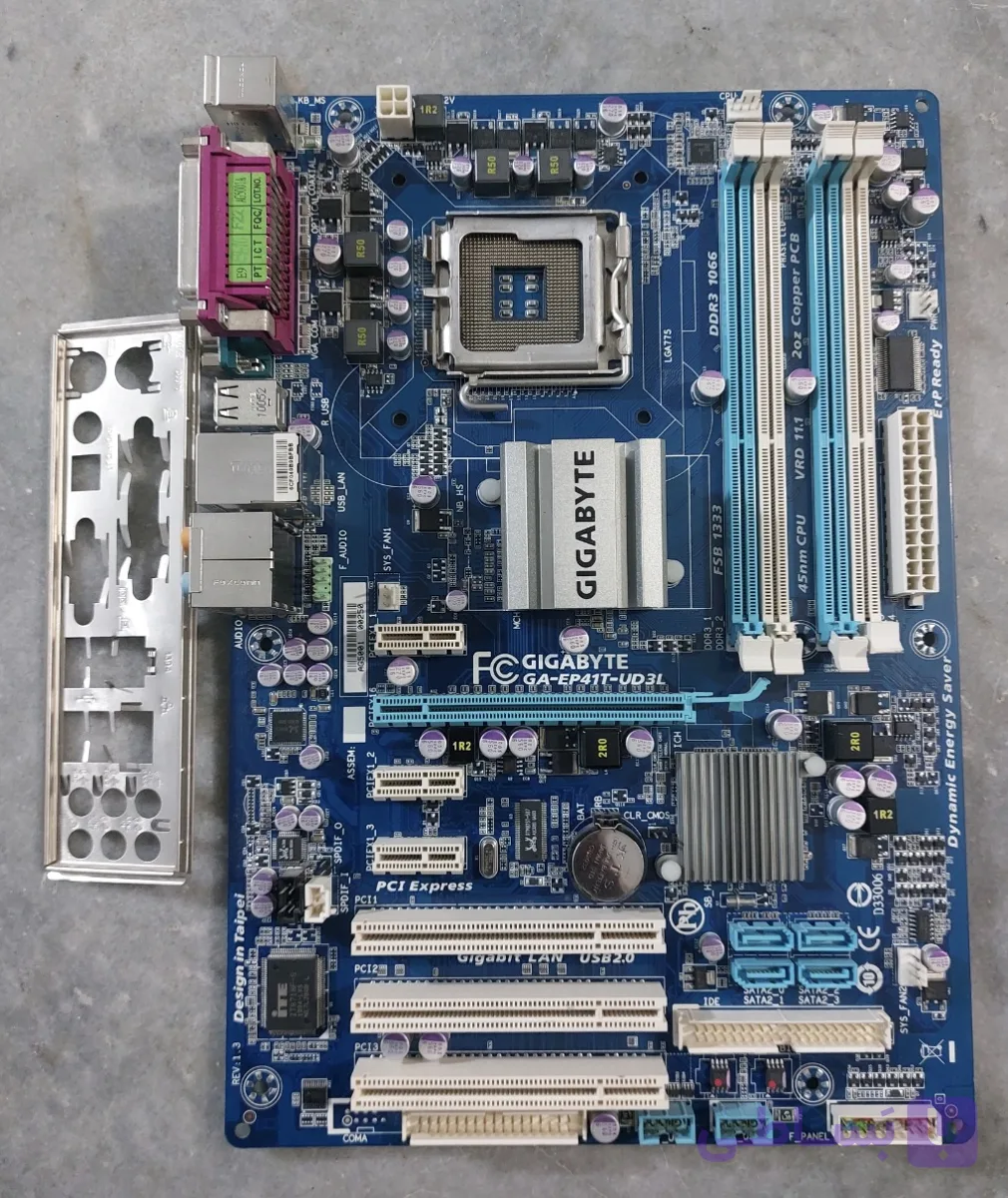 مادربرد ddr3 گیگابایت مدل EP41T-UD3L استوک کاملا سالم