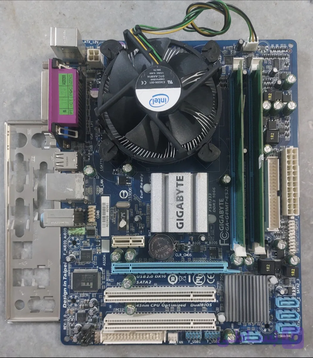 مادربرد ddr3 گیگابایت مدل G41MT- ES2L استوک کاملا سالم همراه فن و Cpu E8400 و ۴ گیگ رم ddr3