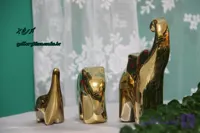 مجسمه فیل رنگ طلایی در سه سایز