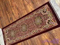 فرش دستبافت تمام ابریشم قم مارک رجبیان