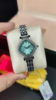 ساعت مچی زنانه بابل تایم مدل bubble time تیفانی