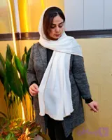 شال برشکا نخی گرم دار سفید