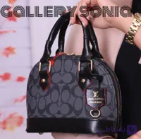 کیف نیم گردطرحدار طرح coach