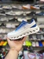 کفش آن رانینگ QC