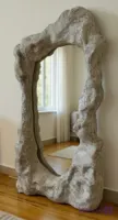 قاب آینه سنگی صخره ایی آورا