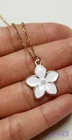 گردنبند گل میناکاری استیل