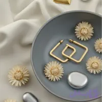 گوشواره خاص مینیمالیستی