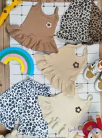 تاپ چین دار دخترانه با شلوارک چین دار طرح گل پلنگی