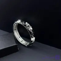 بنگل مینا کاری نگینی