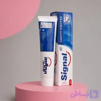 :دختراااا 🦷 لبخند قشنگ از دندونای سالم شروع میشه! 🤍 با خمیردندان سیگنال، از دندونات مراقبت کن و با خیال راحت لبخند بزن. ✨💙