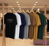 تیشرت یقه گرد آستین کوتاه چاپ برجسته