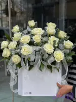 باکس گل رزسفید