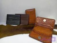 جاکارتی دو لت چرم گاوی