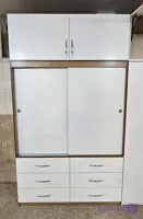 کمددیواری درب ریلی کشودار