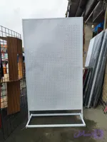 استند پانچ سفید