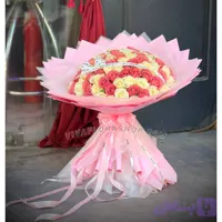 دسته گل شکوفه ی مخملی