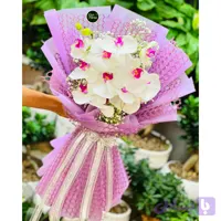 دسته گل ارکیده بوسه ی یاس
