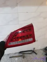 چراغ خطر جک s5روی صندوق سمت راست(شاگرد)