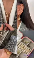 ست گوشواره و گردنبند و دستبند ونکلیف برند Fashion Jewelry