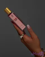 عطر اسکندل