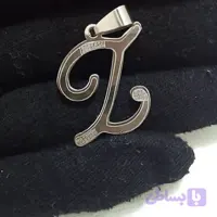 پلاک گردنبند زنانه طرح حرف لاتین L استیل رنگ ثابت و ضد حساسیت نقره ای