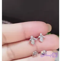 گوشواره نقره زنانه طرح فرشته میخی با روکش طلا سفید
