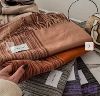 شال موهر دورو طرح گلیمی کد 558