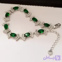 دستبند نقره زنانه عیار 925 با نگین زمرد سنتاتیک و روکش طلا سفید