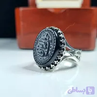 انگشتر مردانه نقره روس با نگین عقیق مشکی حکاکی دستی استاد فتح