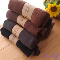 شال پلیسه رنگی منگوله دار سایز 70 در 190 مناسب بهار و تابستان