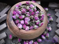 غنچه گل محمدی خشک