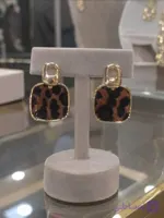 گوشواره پلنگی