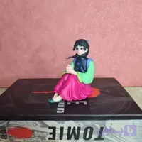 فیگور مائو مائو نشسته