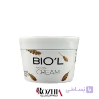 کرم مرطوب کننده حاوی عصاره جو دوسر و ماکادمیا بیول