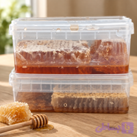 عسل همراه با موم طبیعی