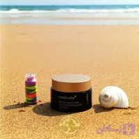 کرم کپسولی ویتامین سی مدی کیوب؛ روشن‌کننده‌ی قدرتمند با رهایش کنترل‌شده برای پوست شفاف و یکنواخت 55 گرم محصول کشور کره جنوبی اورجینال