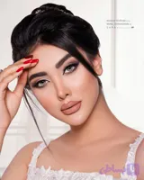 لنز طوسی سبز روشن بدون دور ونوس آیس کالر