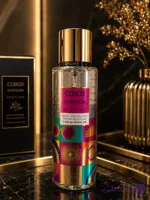 بادی اسپلش مدل CHIFOON برند COBCO – حجم ۲۵۰ میلی‌لیتر | رایحه ملایم، گلی و پودری