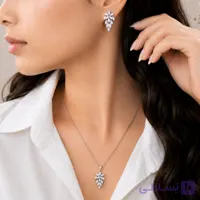 نیم‌ست زنانه نگین‌دار مدل هاله رنگ نقره‌ای