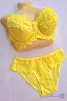 ست شورت وسوتین دانتل فنردار فانتزی شارمین