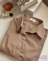 شومیز رنگ موکا طرح شارلوت
