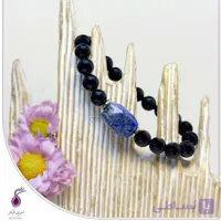 دستبند سنگ تورمالین سیاه با وسط لاجورد کد B261
